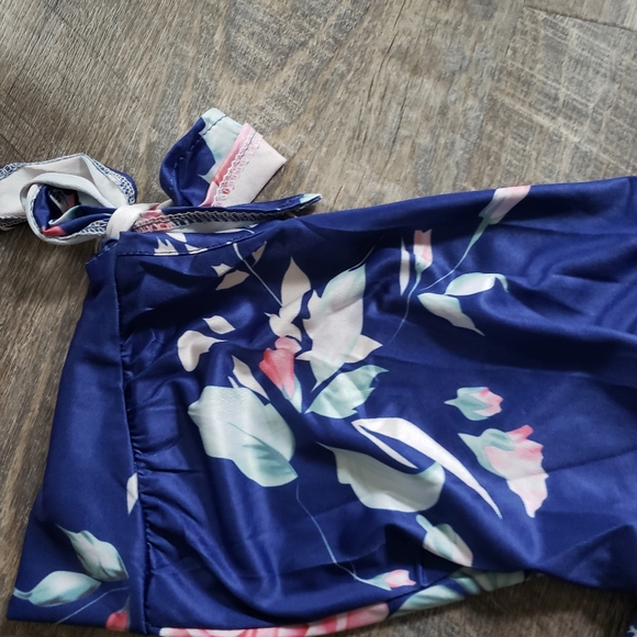 Colorful blouse - Picture 3 of 3